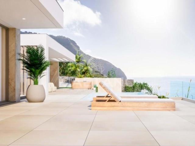 Vivenda venda em Ladeira e Lamaceiros, Arco Da Calheta