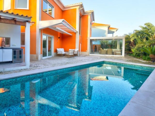 Casa venda em Quinta de São Martinho, Cascais