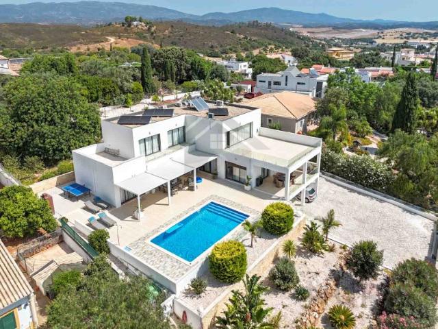 Casa venda em Monte Canelas, Portimão