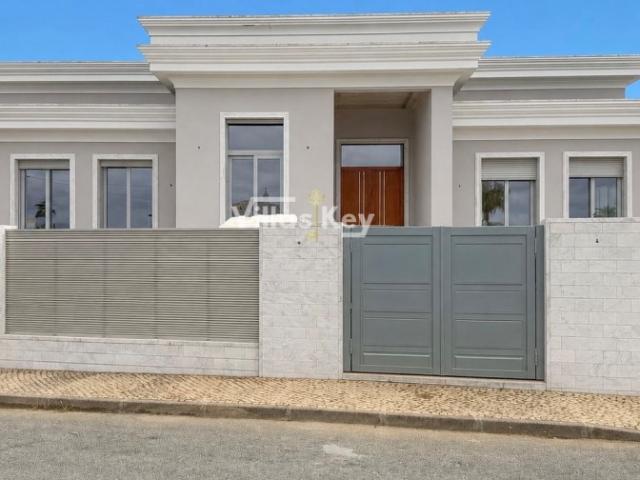 Casa venda em Praia de Alvor, Portimão