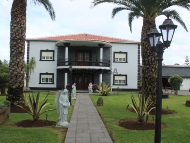 Casa venda em Açores, Porto Martins