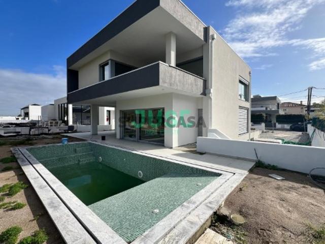 Casa venda em Almada, Setúbal