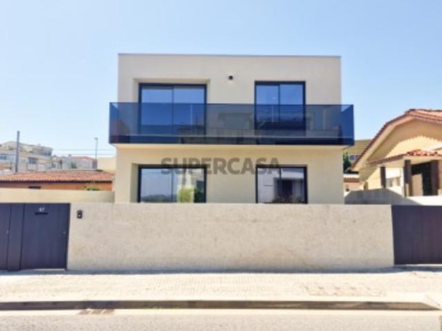 Casa venda em Maia, Guardeiras