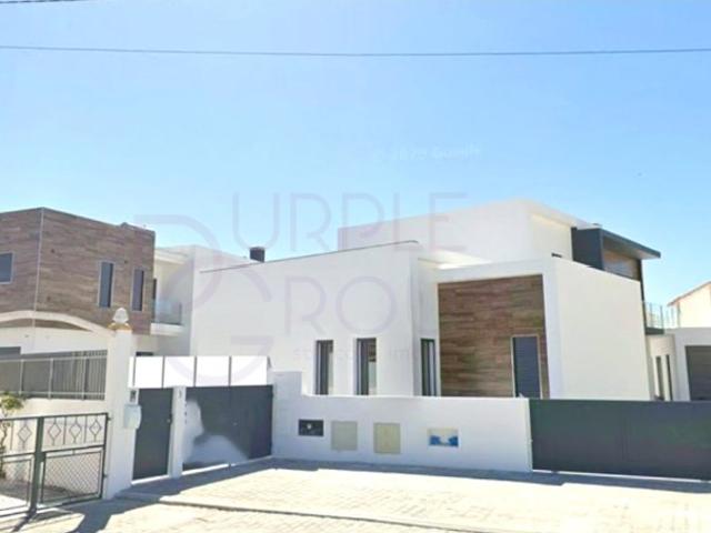 Casa venda em Azeitão (São Lourenço e São Simão), Setúbal