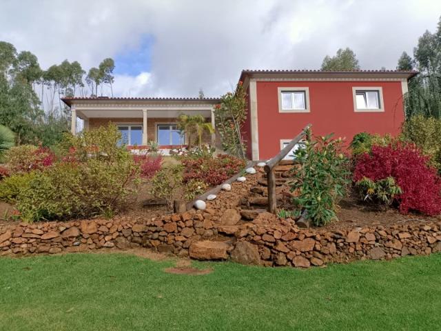 Casa venda em Refóios Do Lima, Refóios do Lima