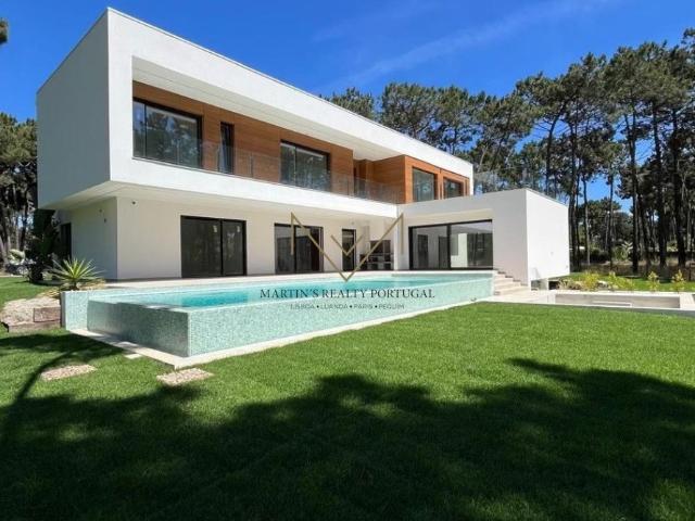 Casa venda em Marco Cabaço, Almada