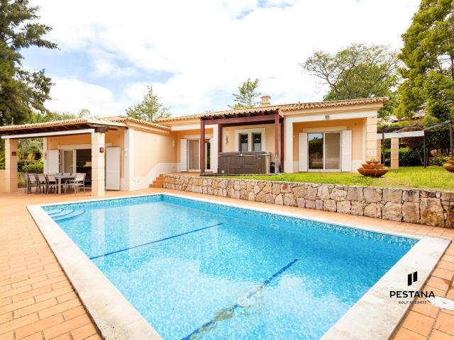 Vivenda venda em Gramacho, Estômbar e Parchal