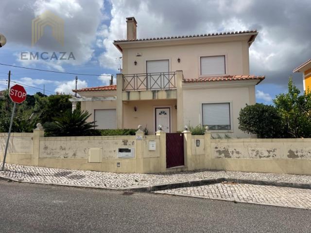 Casa venda em Varatojo, Torres Vedras
