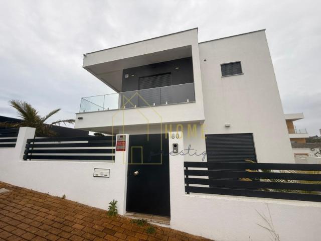 Casa venda em Quinta do Gil, Almada