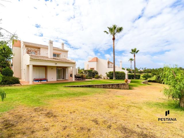 Vivenda venda em Estômbar, Faro