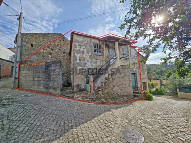 Casa venda em Vila Cova do Covelo/Mareco, Penalva do Castelo