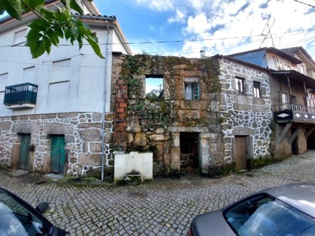 Casa venda em Penalva Do Castelo, Viseu