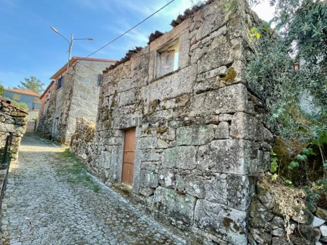 Casa venda em Penalva Do Castelo, Viseu