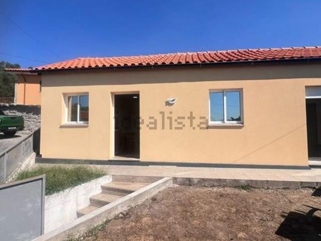 Casa venda em Motrena, Amares