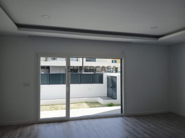 Casa venda em Fernão Ferro, Seixal