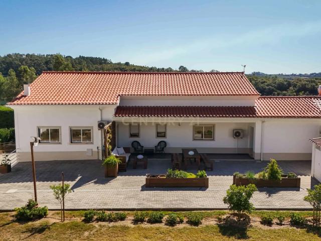 Casa venda em Chiqueda, Alcobaça
