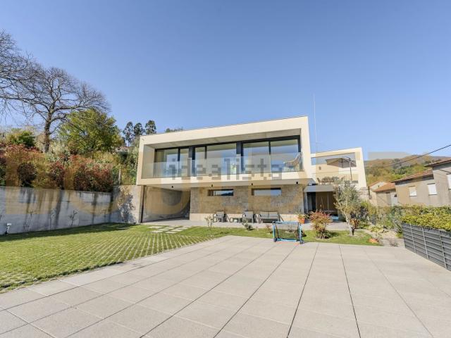Casa venda em Terrafeita, Parada Do Bouro