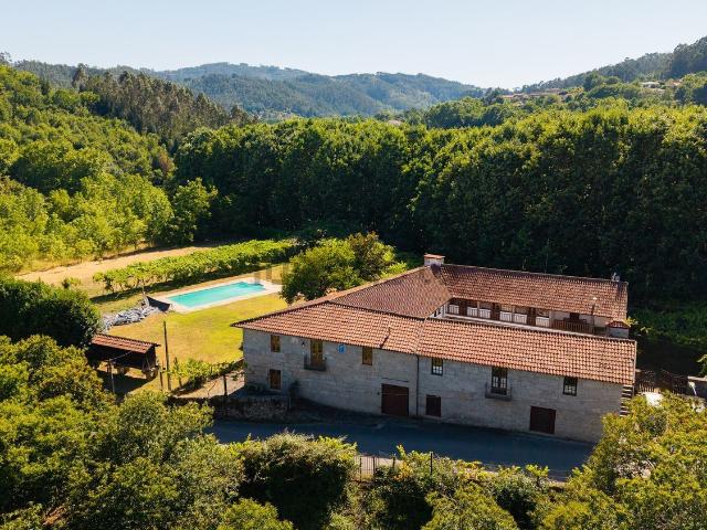 Casa venda em Parada Do Bouro, Braga