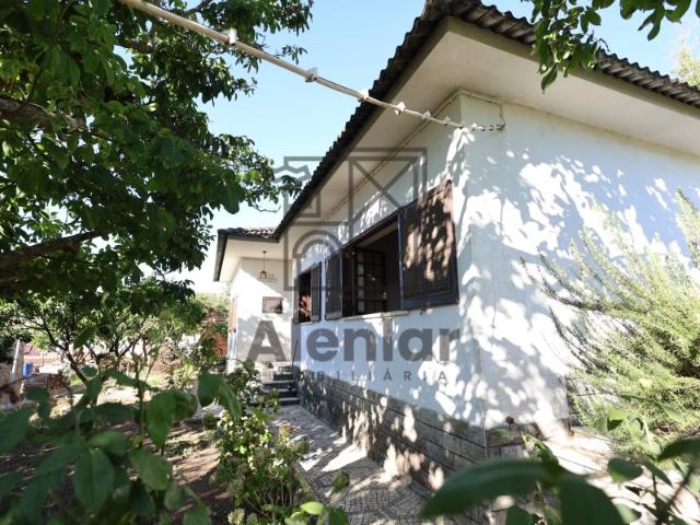 Casa venda em Alenquer (Santo Estêvão e Triana), Alenquer
