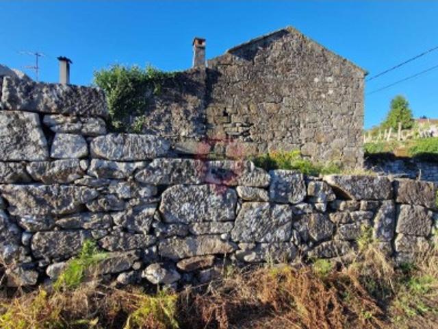 Casa venda em Alvaredo, Melgaço