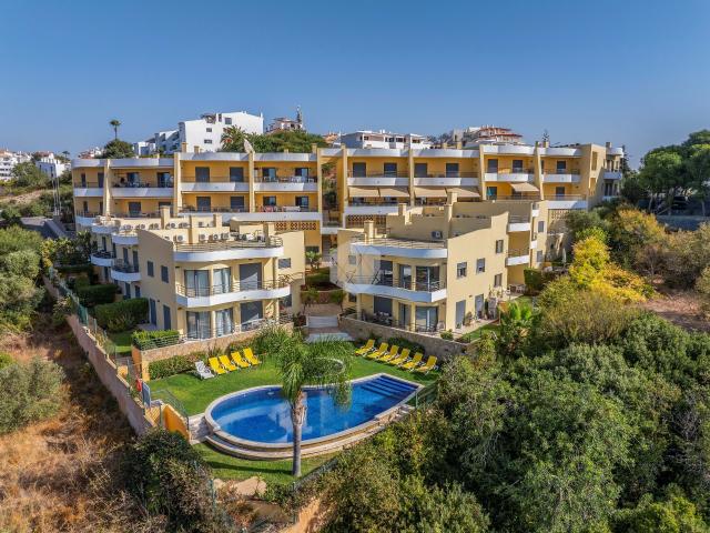 Casa venda em Albufeira e Olhos de Água, Albufeira