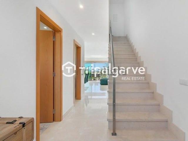 Casa alugar em Albufeira e Olhos de Água, Albufeira