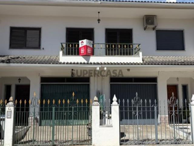 Casa venda em Vale de Milhaços, Seixal