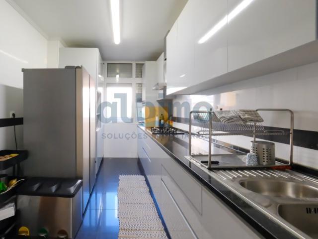 Casa venda em Catujal, Santiago Dos Velhos