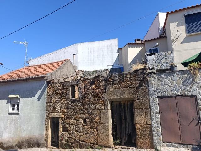 Casa venda em Fatela, Fundão