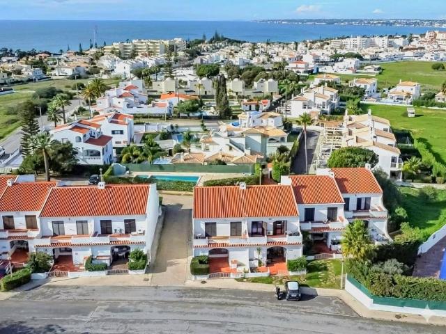 Vivenda venda em Albufeira e Olhos de Água, Albufeira