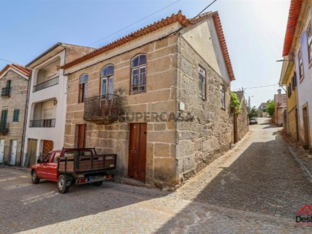 Casa venda em Mourilhe, Viseu