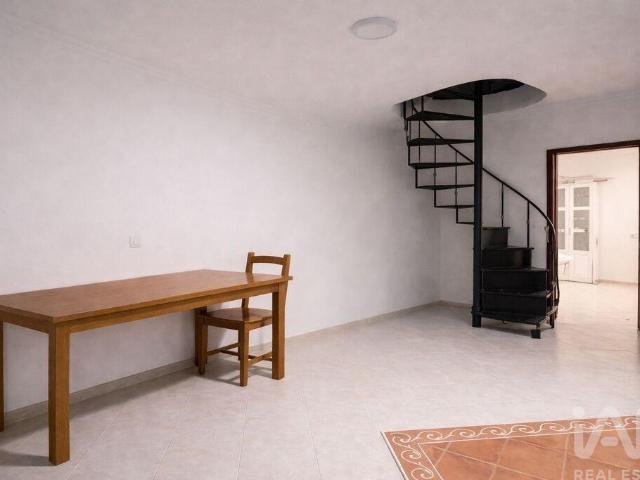 Casa venda em Santiago Dos Velhos, Lisboa