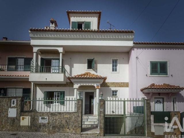 Vivenda venda em Lourel, Sintra (Santa Maria e São Miguel, São Martinho e São Pedro de Penaferrim)