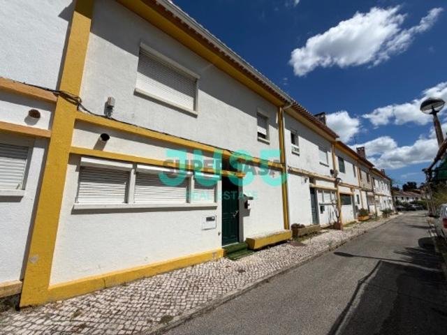 Casa venda em Santiago Dos Velhos, Lisboa
