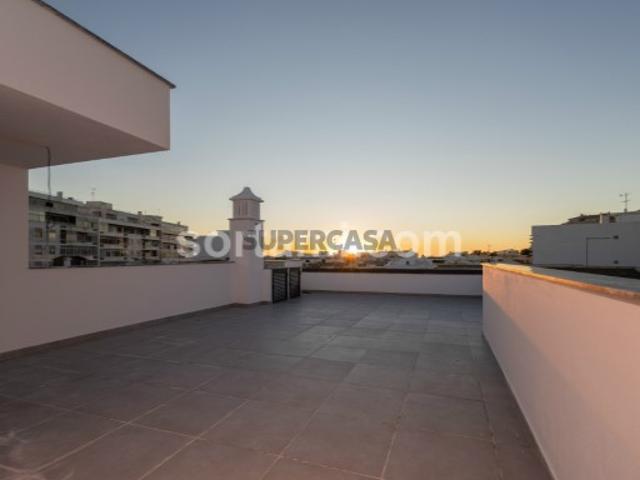 Casa venda em Faro (Sé e São Pedro), Faro