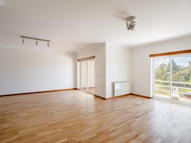 Casa alugar em Oeiras, Alto da Loba
