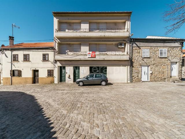Casa venda em Castelo Branco, Caria