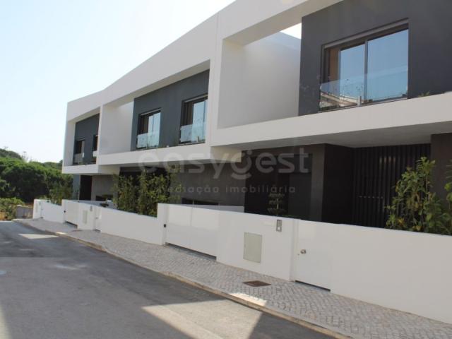 Casa venda em Sete Casas, Santiago Dos Velhos