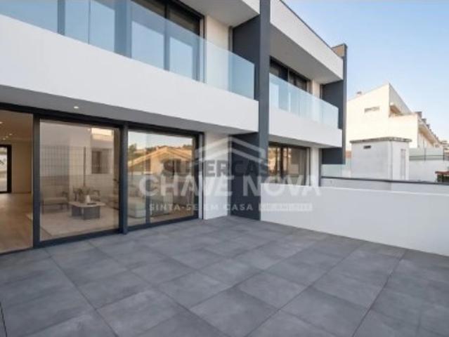 Casa venda em Madalena, Vila Nova de Gaia