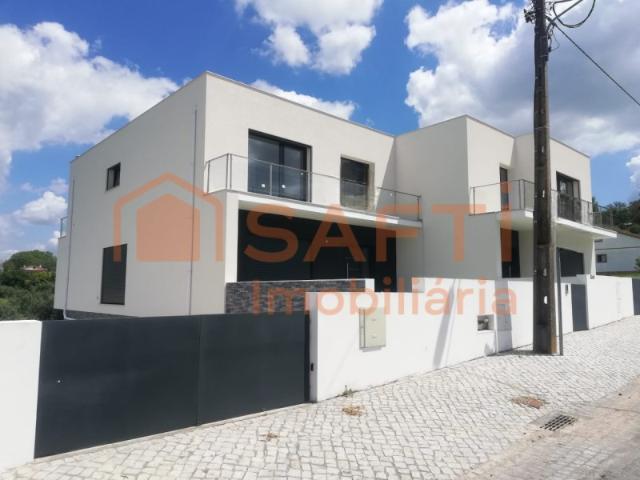 Casa venda em Beltroa, Ourém