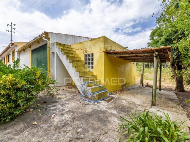 Casa alugar em Alcobaça e Vestiaria, Alcobaça