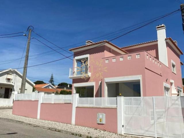 Casa venda em Vale Cavala, Almada
