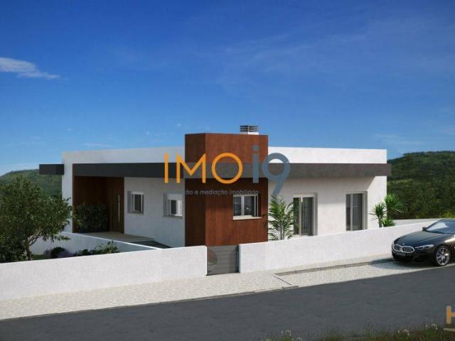 Casa venda em Ourém, Santarém