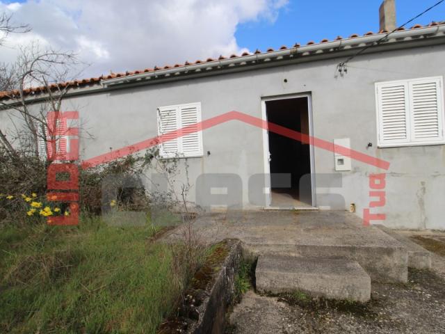 Casa venda em Edroso, Bragança