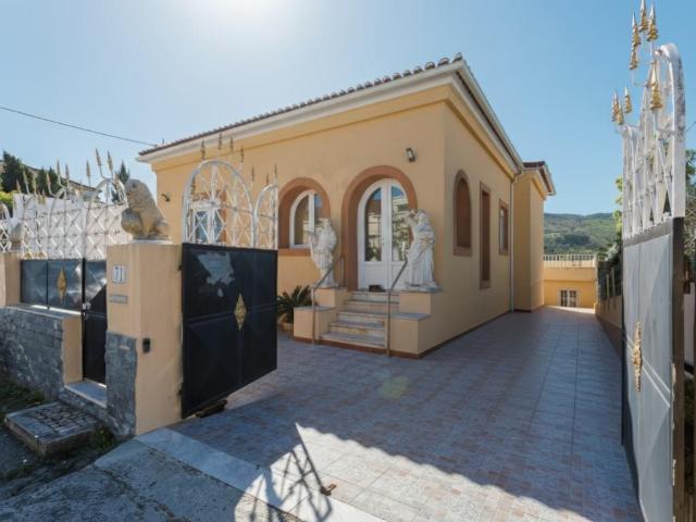 Vivenda venda em Quinta das Oliveiras, Santiago Dos Velhos