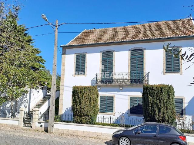 Casa venda em Mourilhe, Viseu