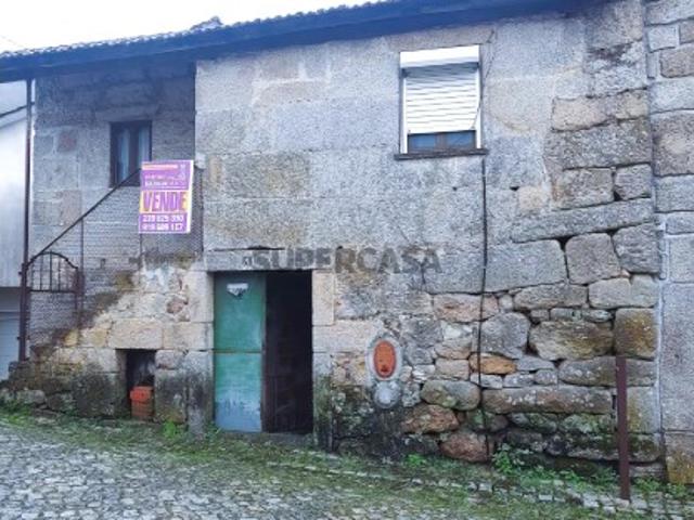 Casa venda em Caparrosa e Silvares, Tondela