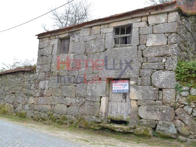 Casa venda em Oliveira De Frades, Viseu