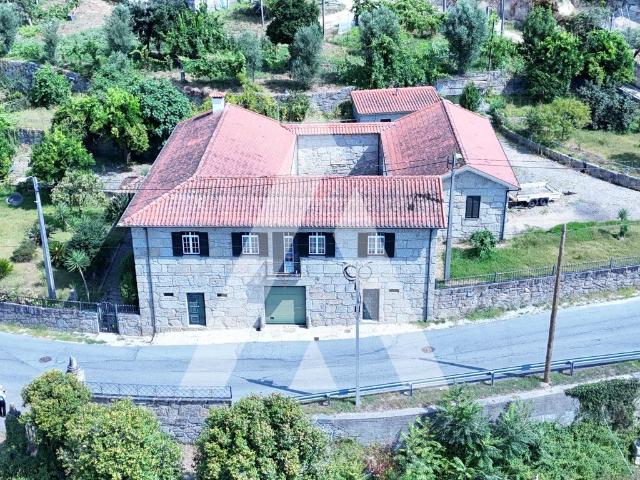 Vivenda venda em Arosa e Castelões, Guimarães