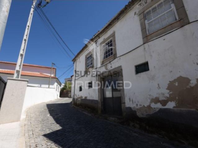 Casa venda em Remostias, Peso Da Régua